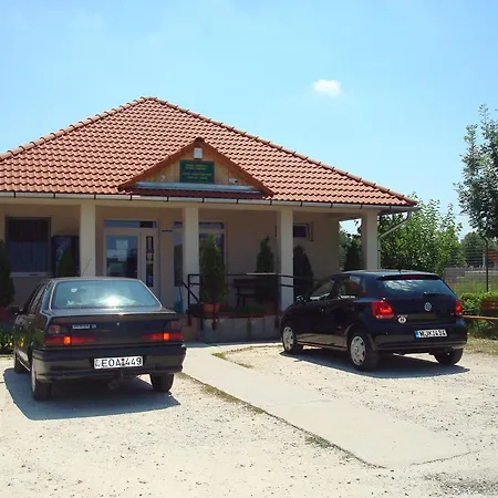 Semesterpark Termal Kemping Tiszaújváros